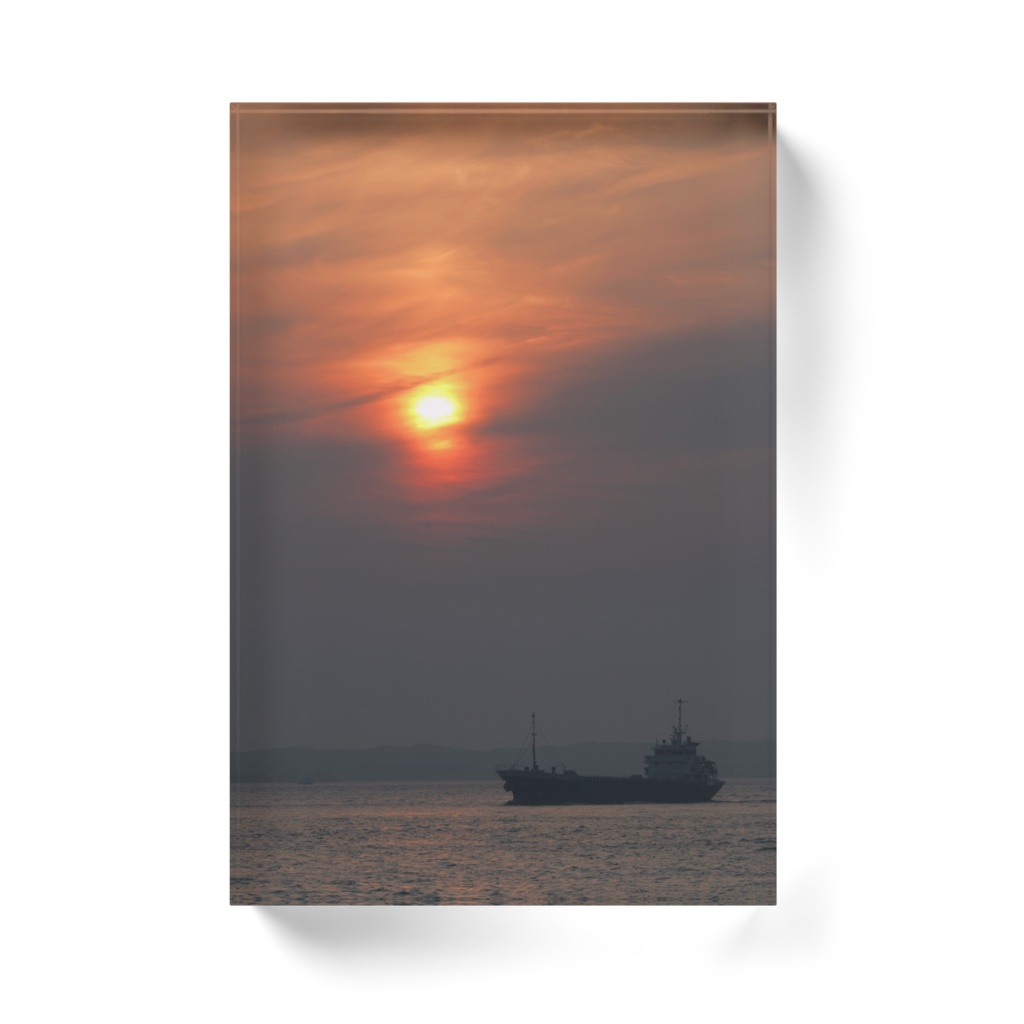 夕日とタンカー-T-055、アクリルブロック