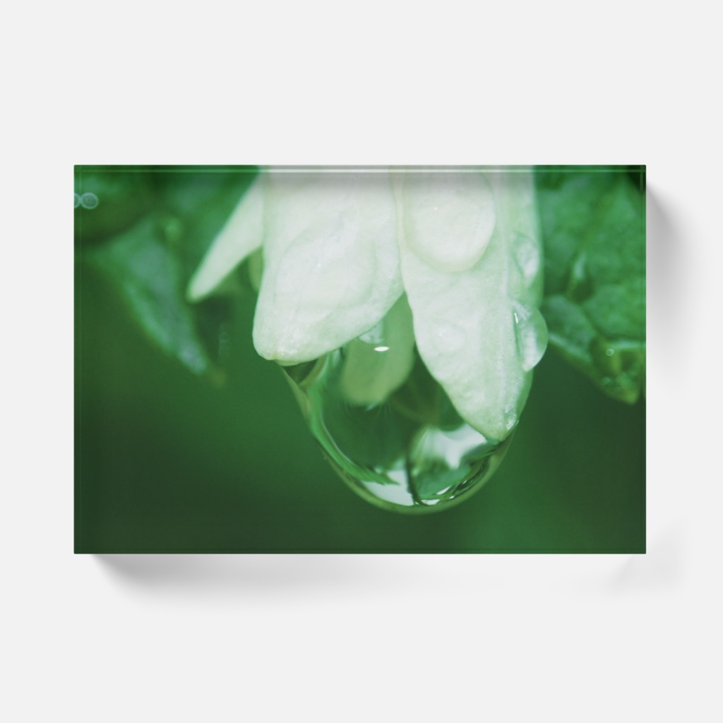 しずく-Y-0103、アクリルブロック