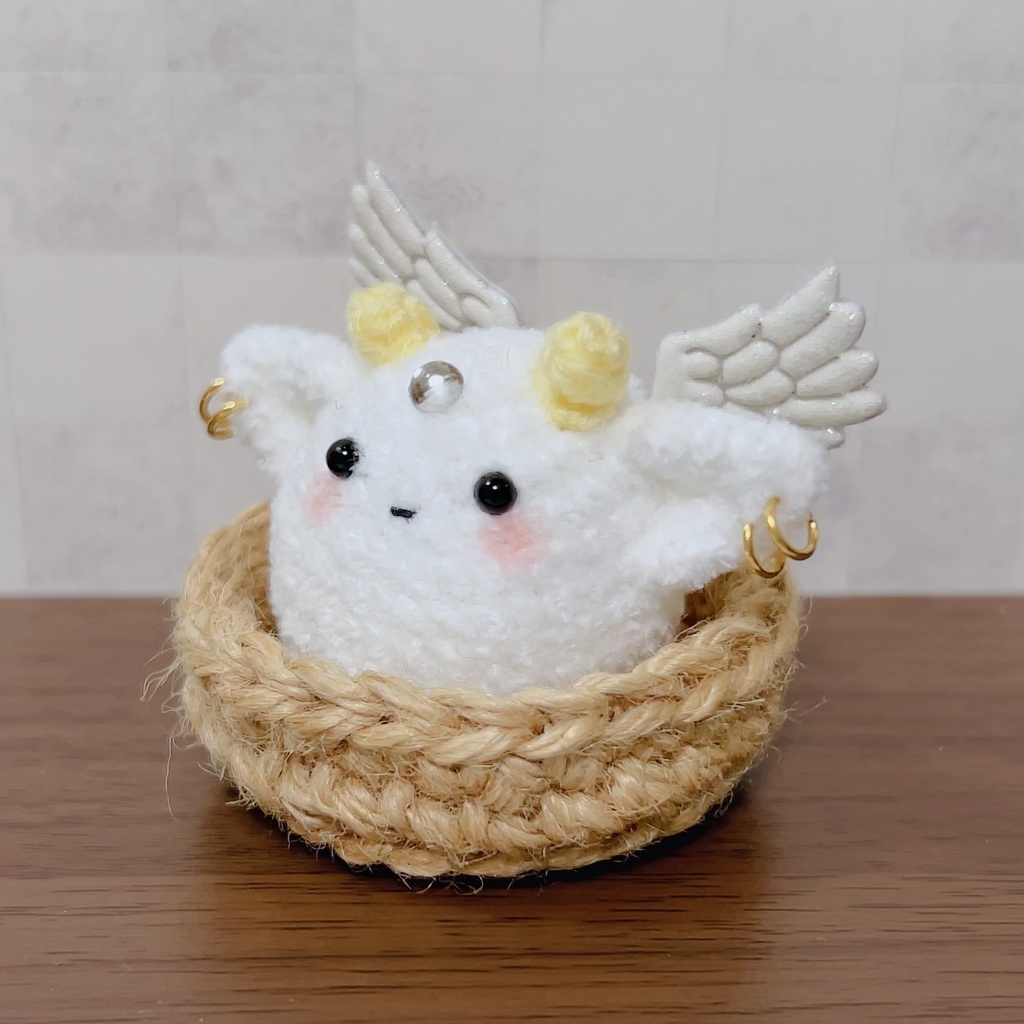 もっちりモンスターのあみぐるみ