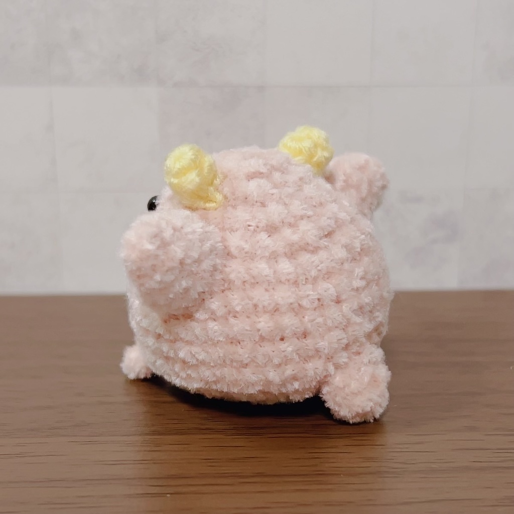 もっちりモンスターのあみぐるみ