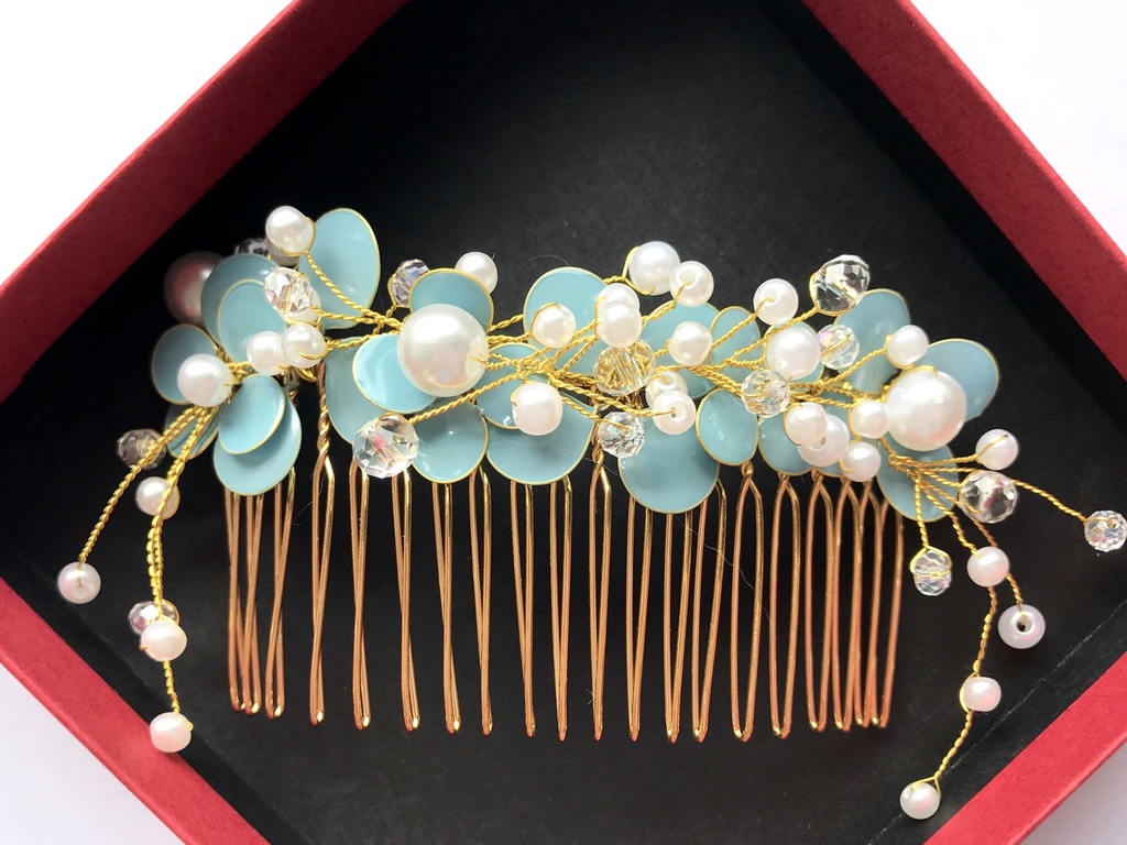 ナナイロのヘアコーム