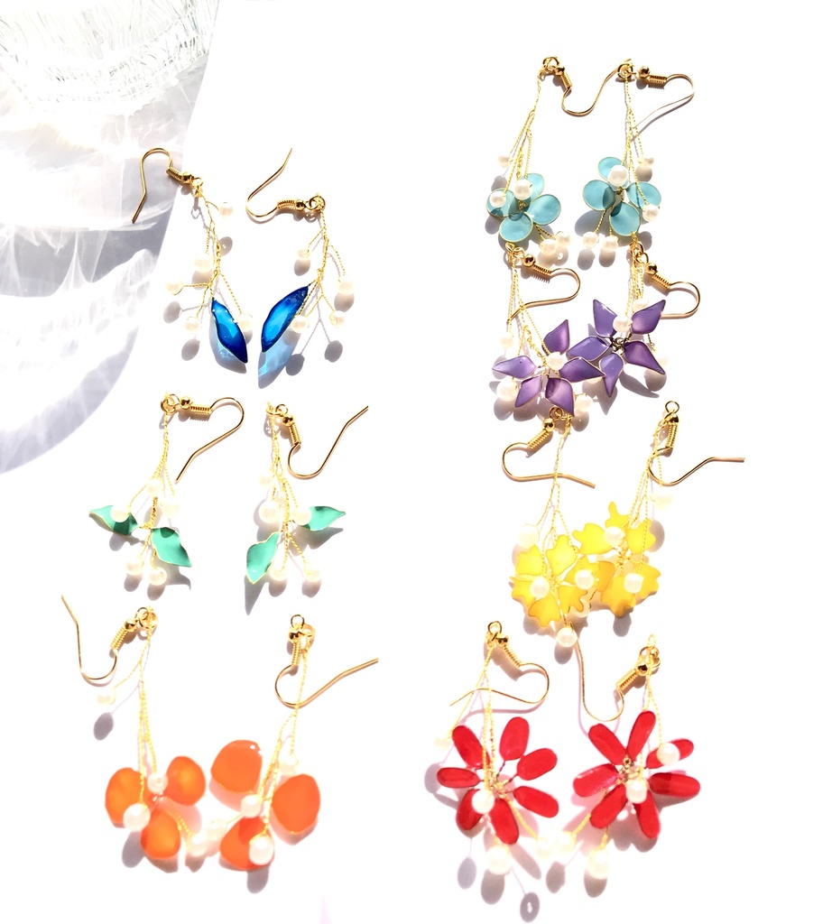 ナナイロのピアス