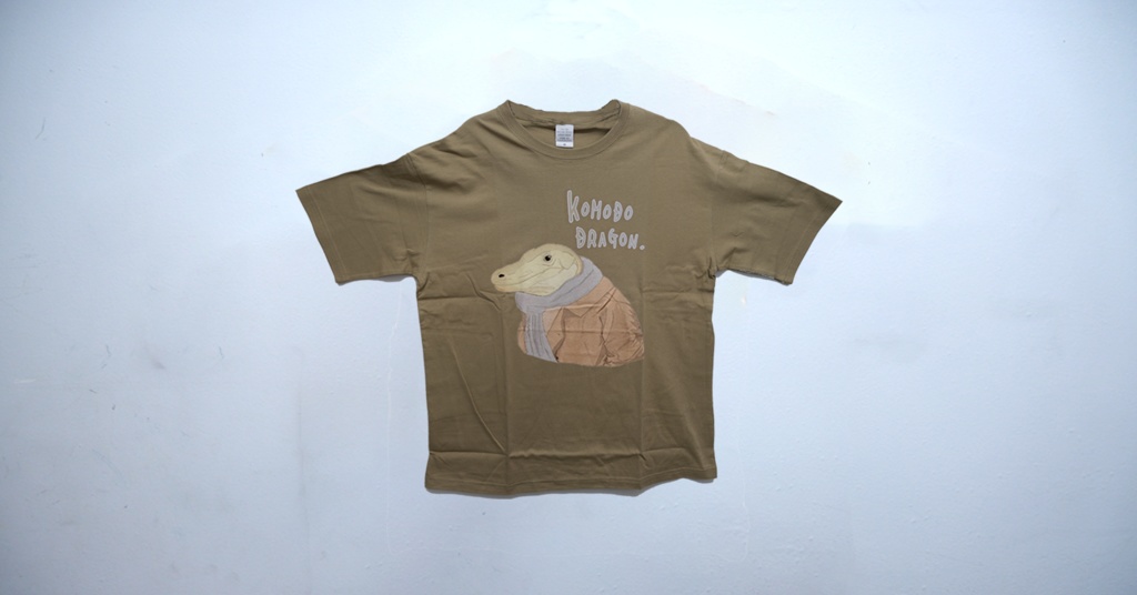 【未使用新品】コモドドラゴン ビッグシルエット Tシャツ ヴィンテージメイク風 カーキ S~Lサイズ
