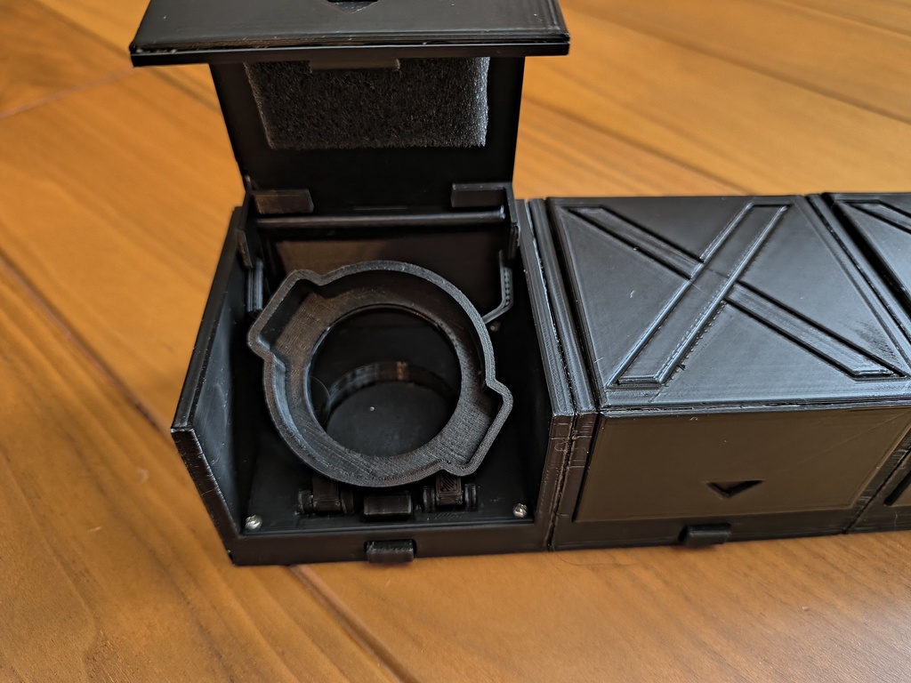 磁気分割式3on3デッキケース