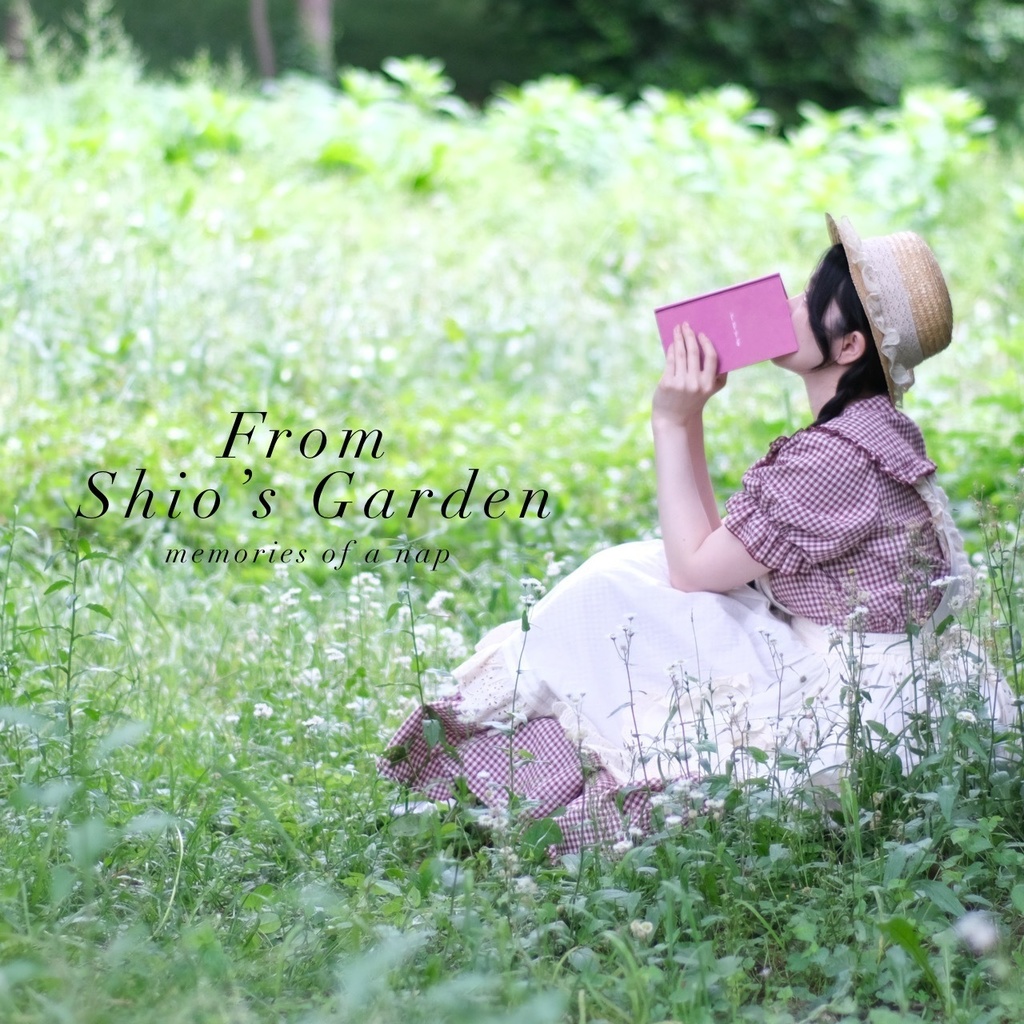 写真集「From Shio’s Garden」
