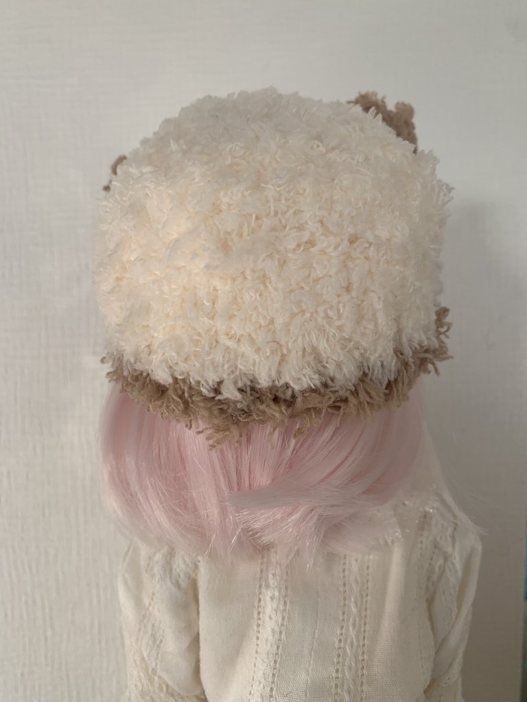 ドールニット帽【くまオフホワイト】7〜9インチ