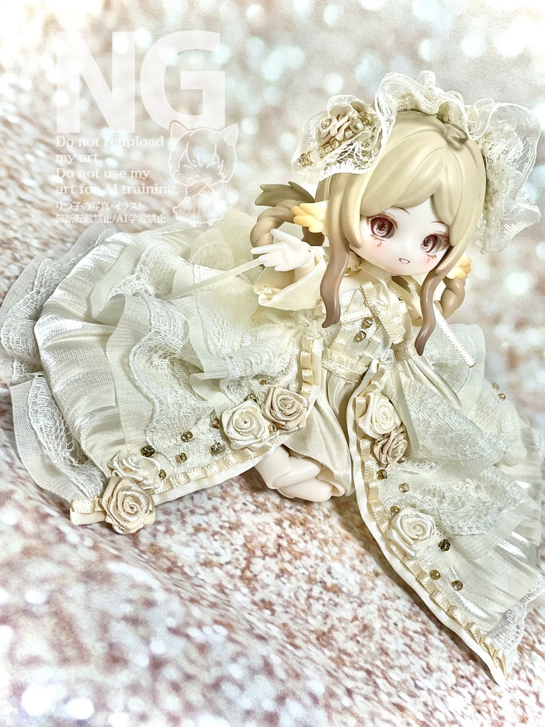 【10時25分(土)21時〜】クラシックベージュドレス