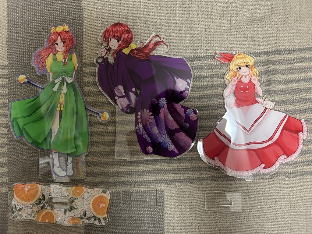 BIGアクリルスタンド