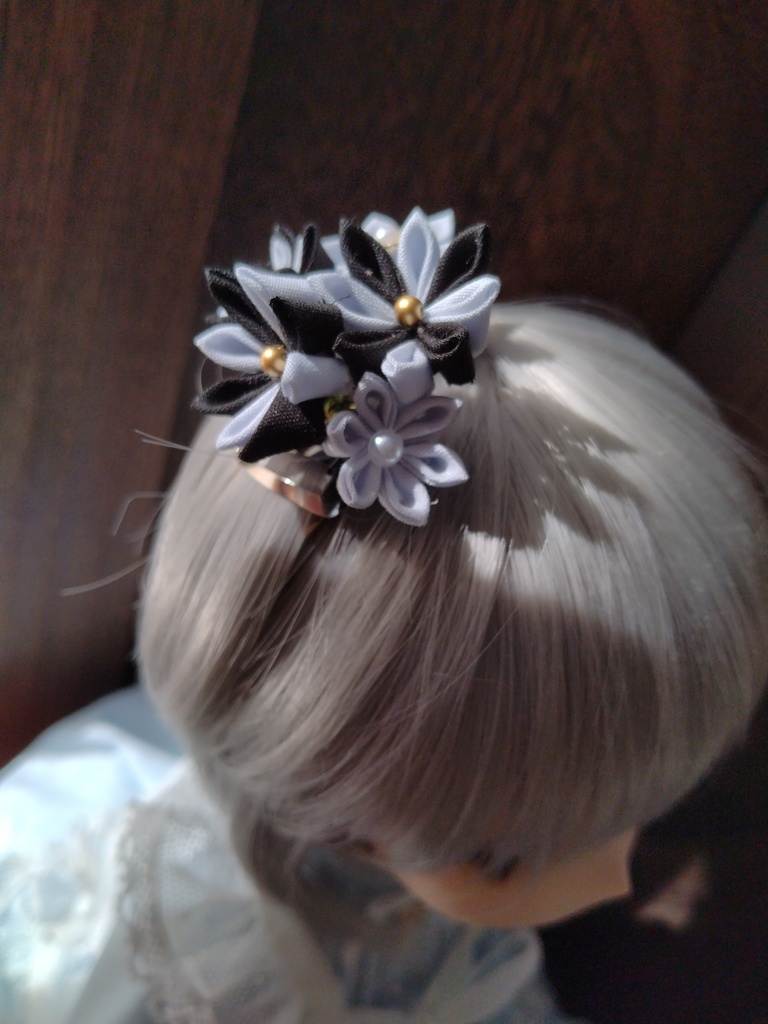 つまみ細工かんざし(ドール、人間兼用可)No.137