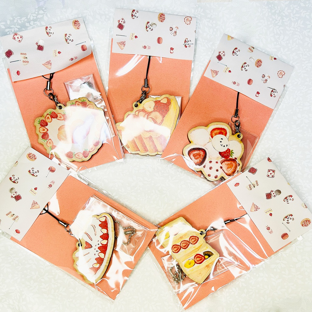 フルーツのスイーツのウッド質感キーホルダー🍓🍋🍇