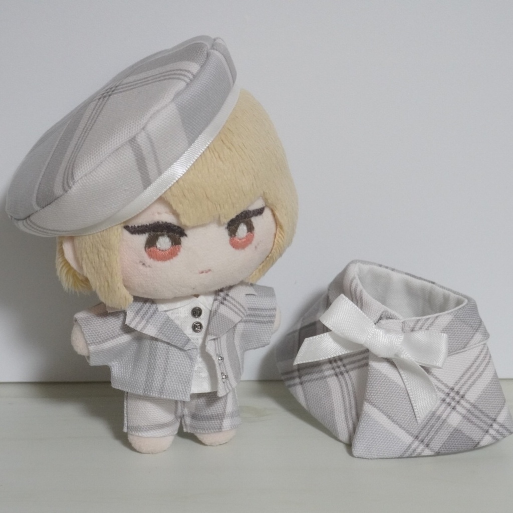 10~12cmぬい服 ライトチェックケープ+ベレー帽セット