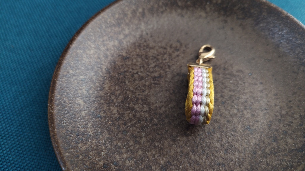 刀剣乱舞 蜂須賀虎徹カラーイメージ 組紐チャーム