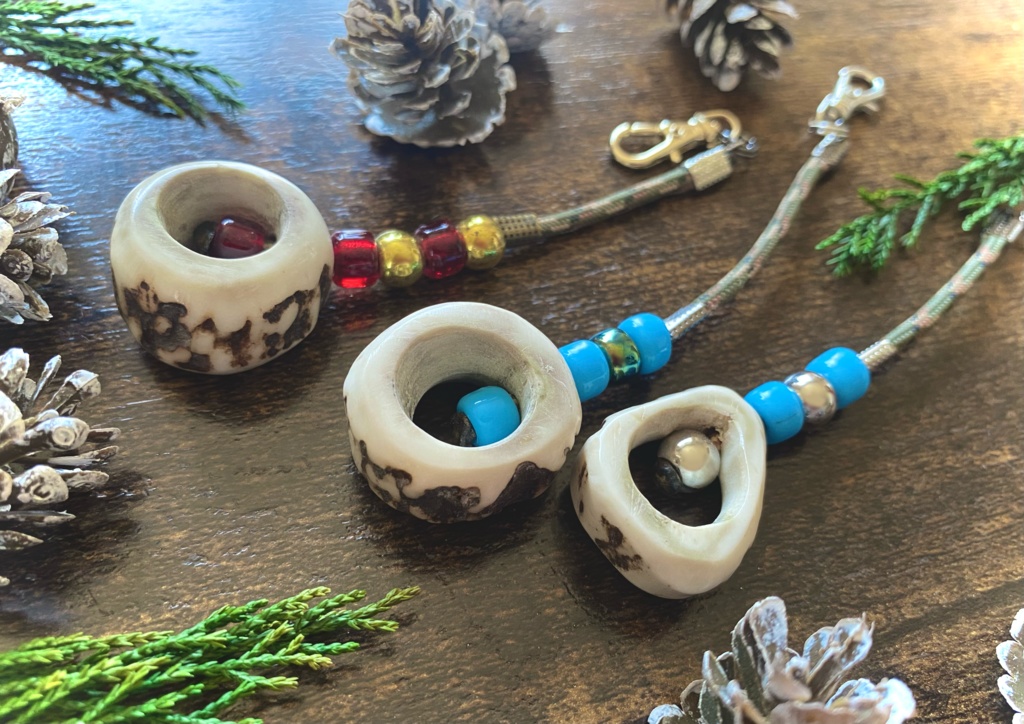 鹿の角キーホルダー　丸