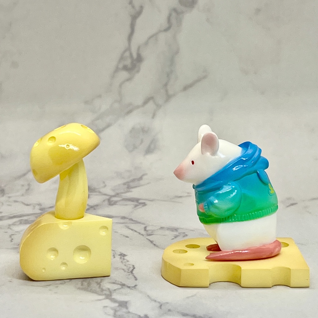 ねずみさんとチーズキノコのフィギュアセット