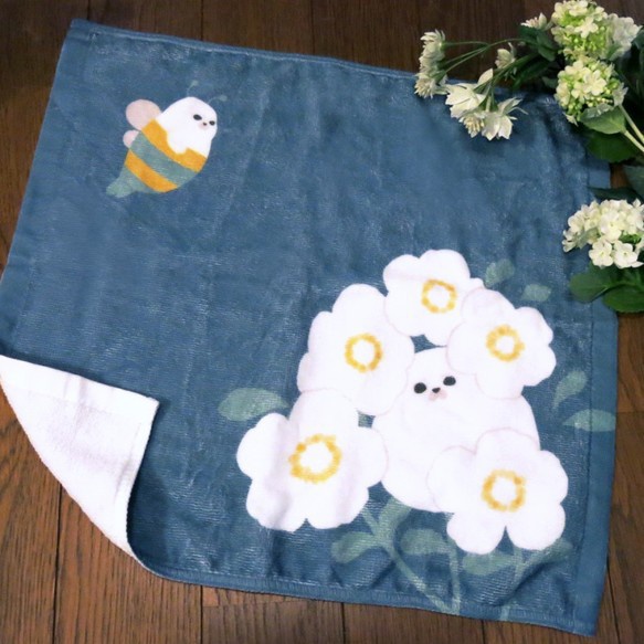お花とあざらし　ちょっと大きめサイズのミニタオル
