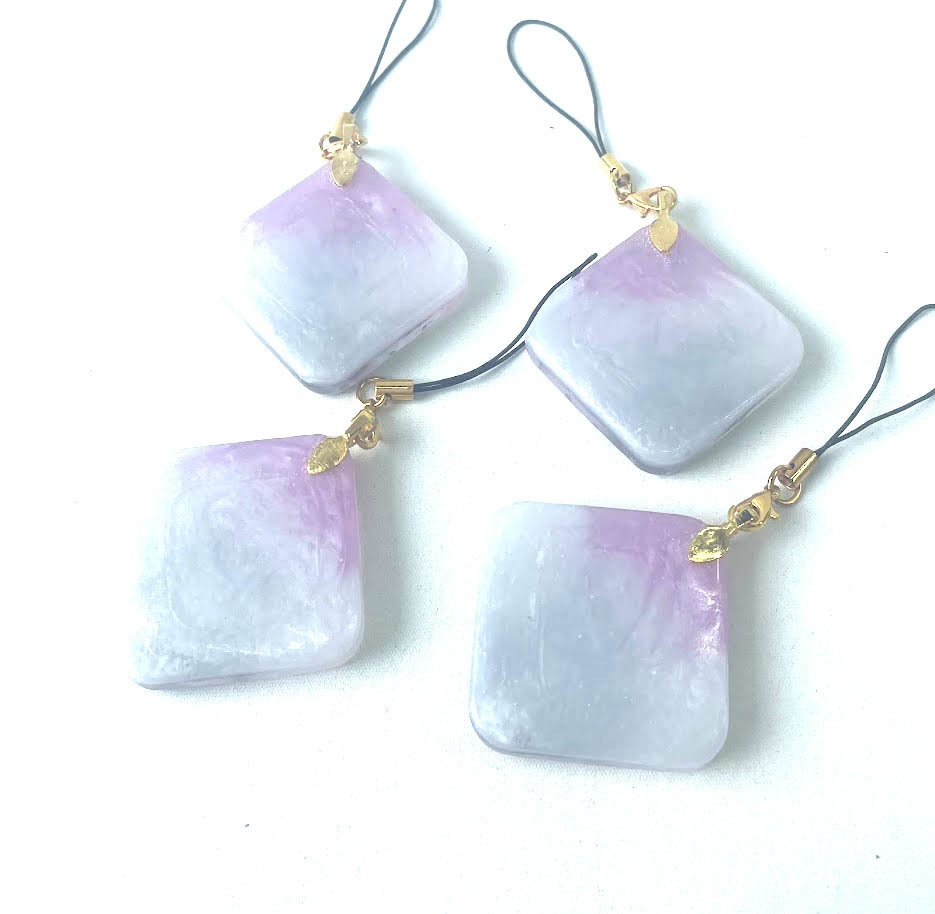 ★コラボ商品★VRChatアバタータトゥーデザインのレジンスラップ★紫トカゲ