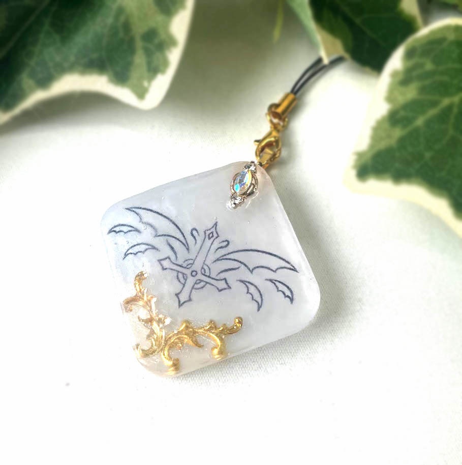 ★コラボ商品★Rons-shopオリジナルデザインのレジンスラップ★堕天