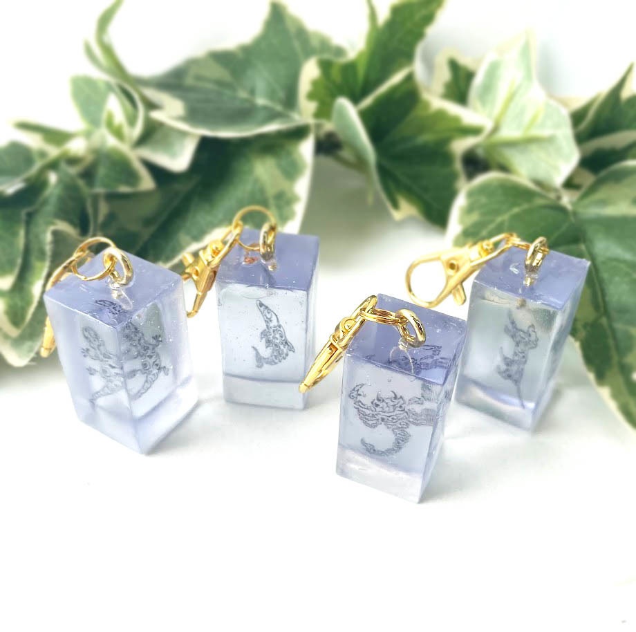 ★コラボ商品★VRChatアバタータトゥーデザインのレジンキーホルダー★ニャンコ