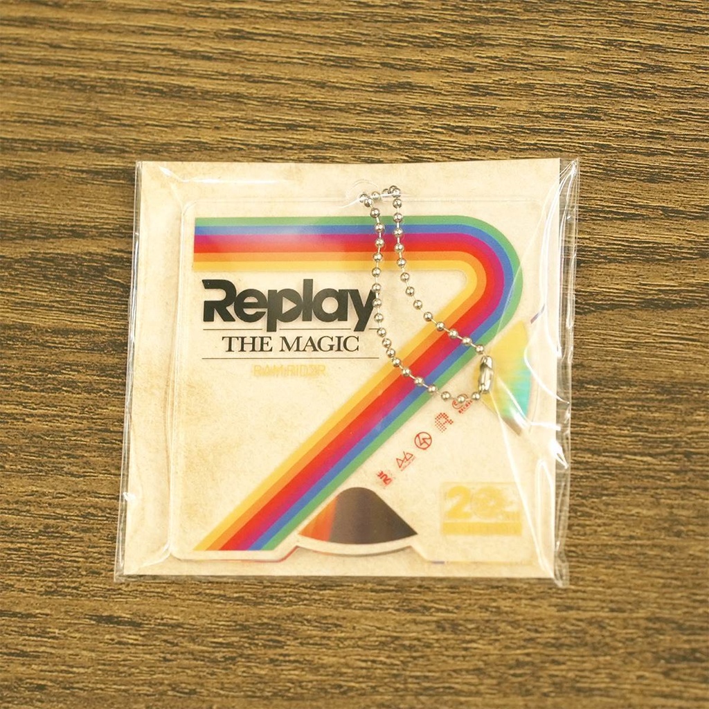 REPLAY THE MAGIC アクリルキーホルダー