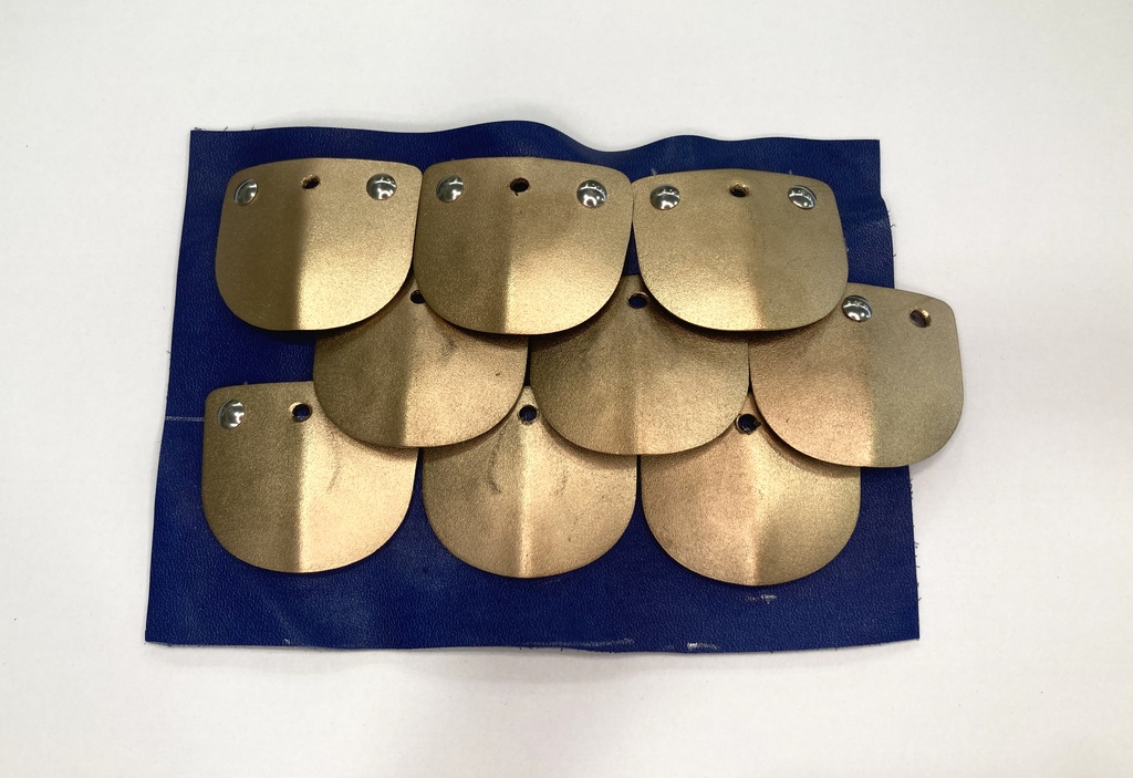 PVCスケイルプレート 2mm 0.5kg(約100枚)