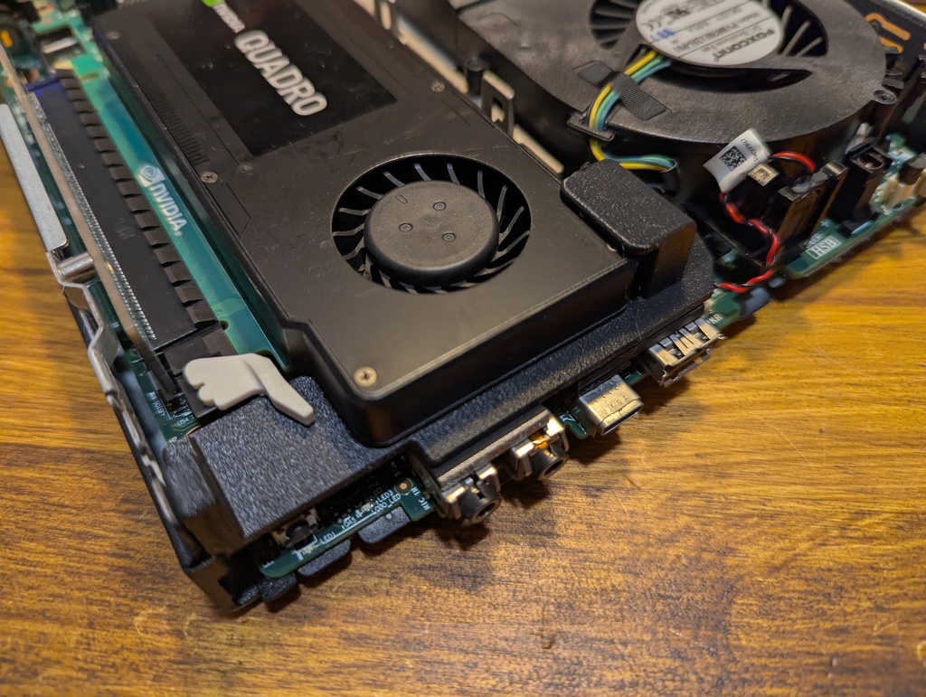 ThinkCentr m720q Nvidia Quadro k1200 ブラケット