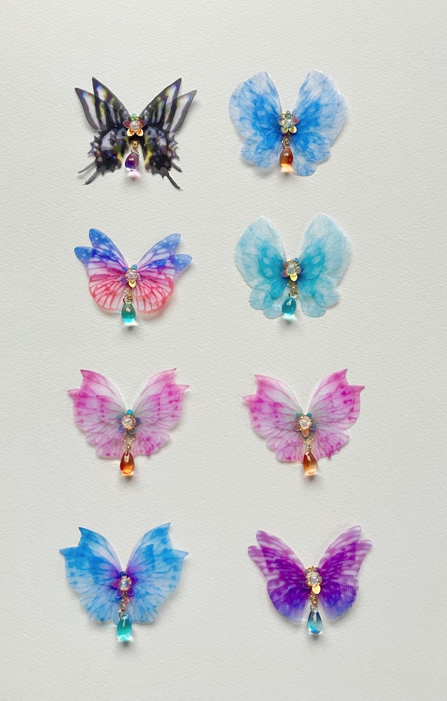 蝶々のアクセサリー