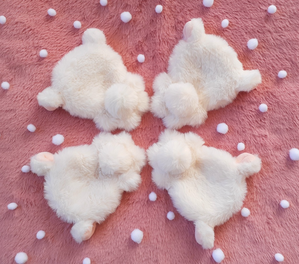 子やぎの着ぐるみ