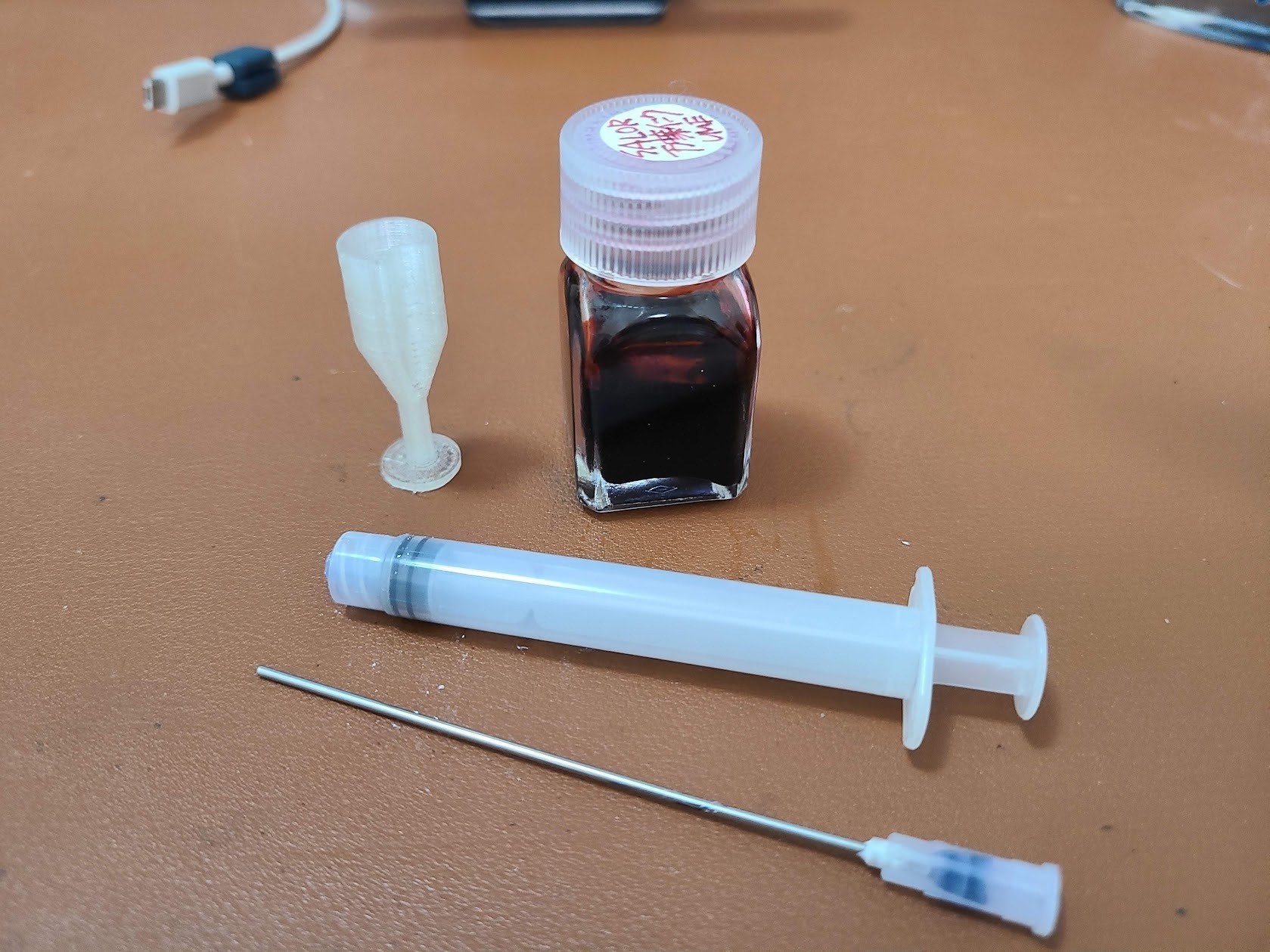 TAMIYA ミニ角ボトル用 リザーバー 2...