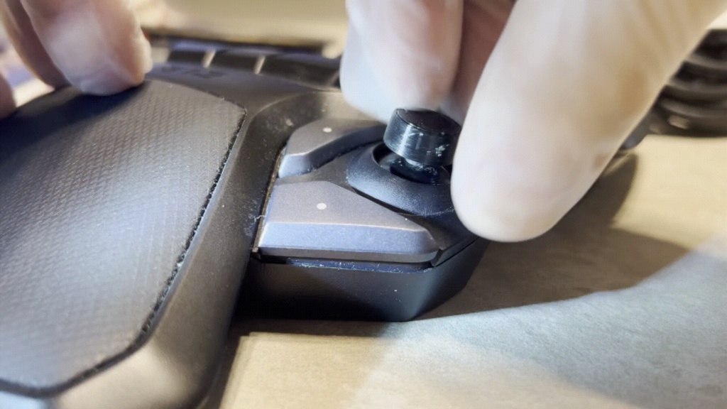 ロジクールG13 Amazon.co.jp: LOGICOOL USB アドバンスゲームボード 16万色対応