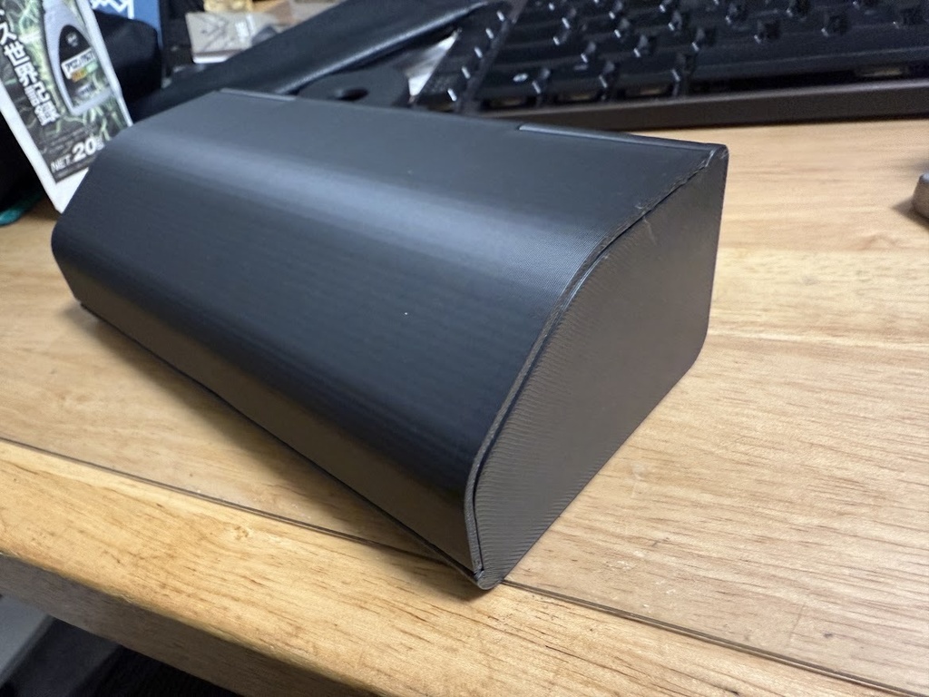 XREAL ONE / Air 2 / Pro 専用デスクケース