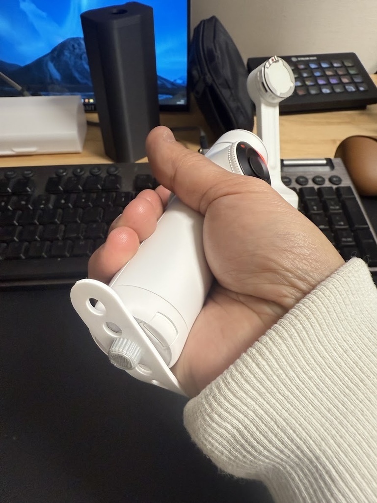 Insta 360 Flow 2 Pro ハンドストラップ