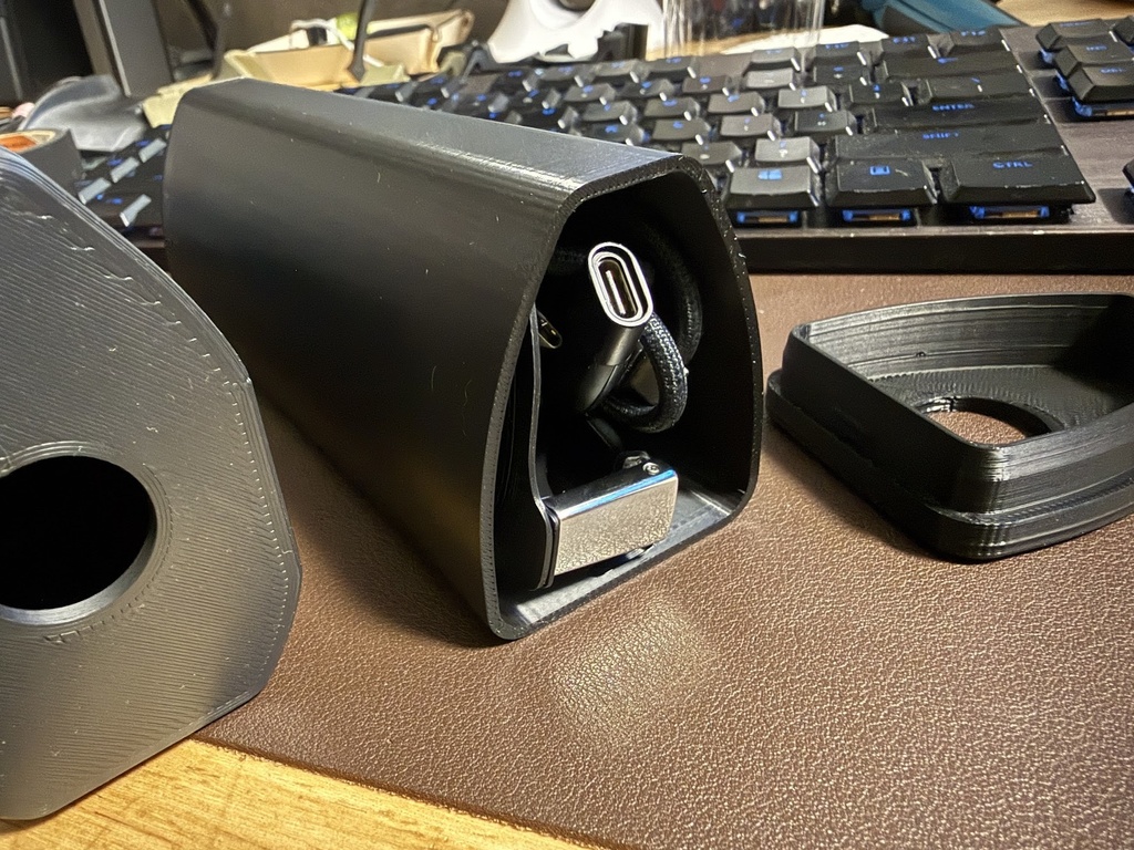 XREAL ONE / Air 2 / Pro 専用ケース スリム