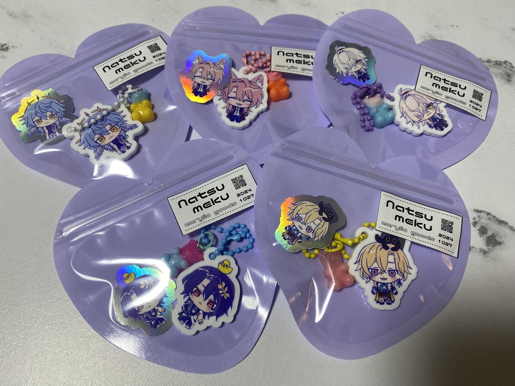 アクリルキーホルダー&ステッカー