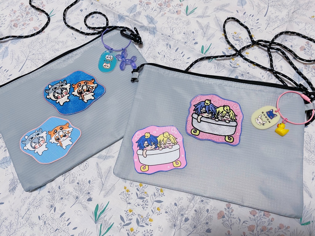 アクキー付きワッペンサコッシュ(ステッカーセット)