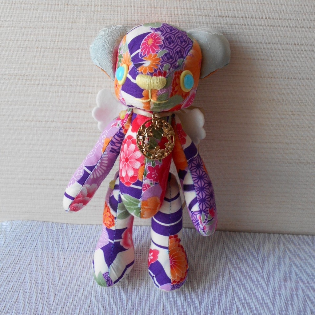 くまのぬいぐるみの『きくりさん』