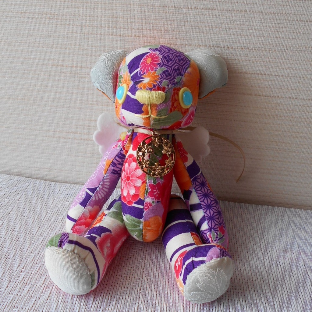 くまのぬいぐるみの『きくりさん』