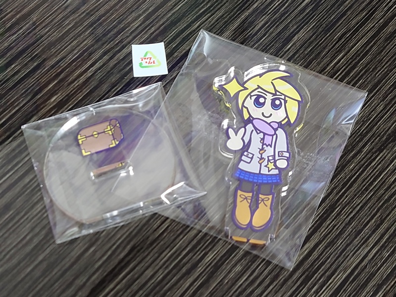 【ぽれん】倒れやすいアクスタの妹