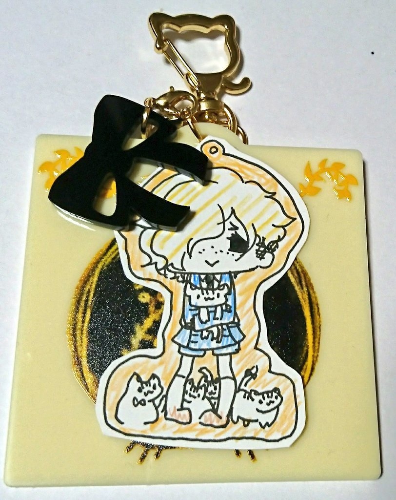 五虎退背景フレームアクキー