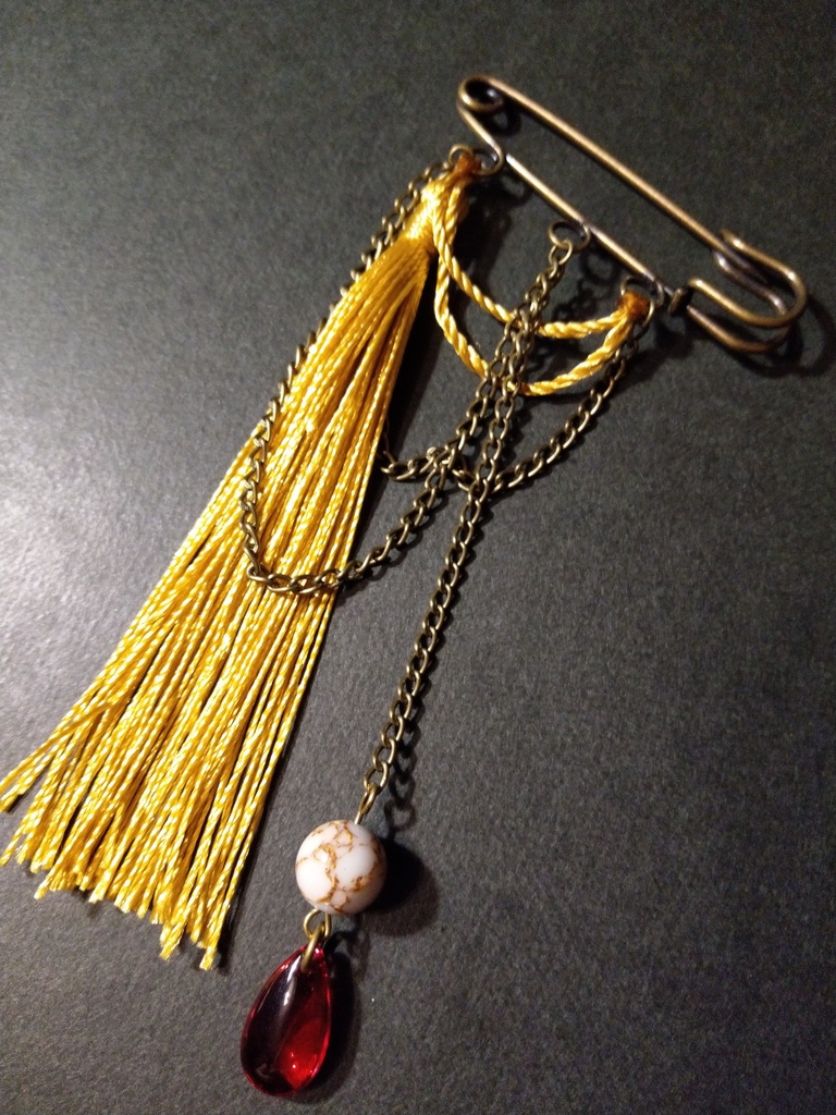 概念アクセ 鶴見篤四郎