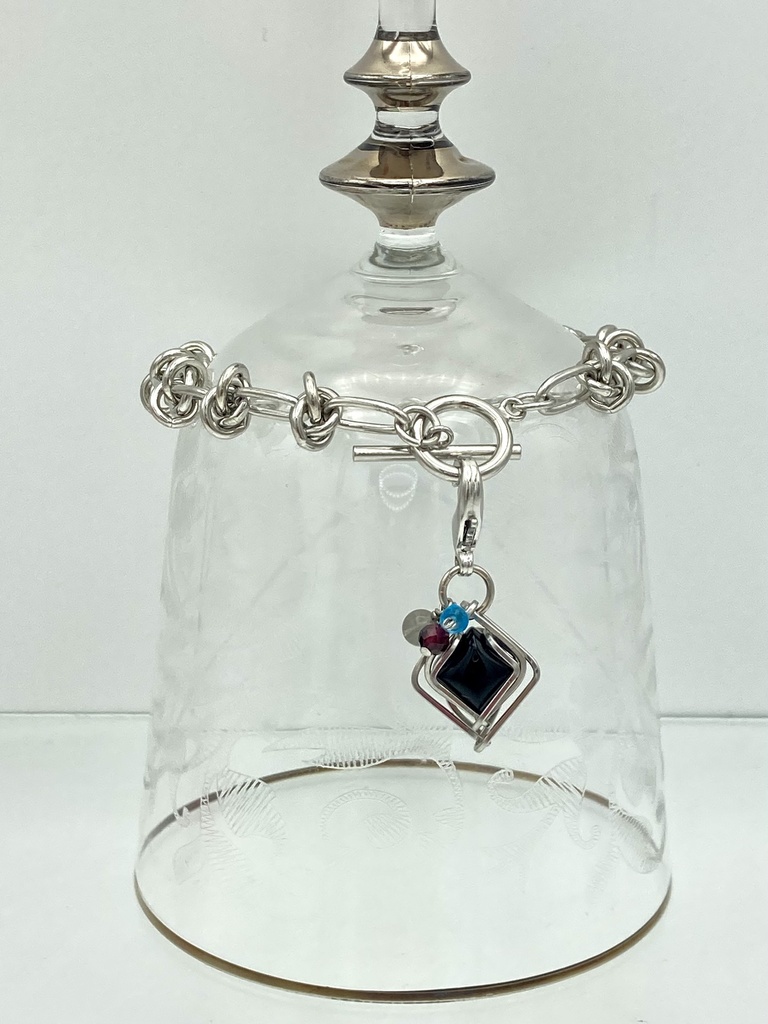 ovum(オーウム)〜うまれる〜