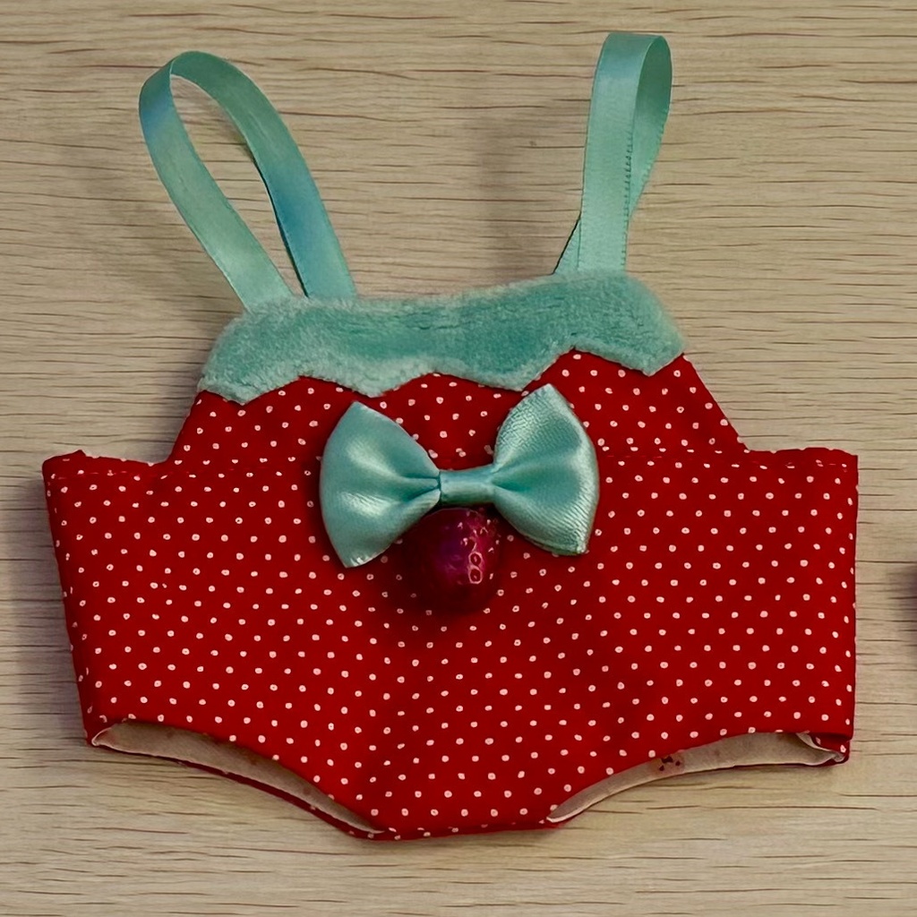 いちごサロペット(赤・パールチャーム①)