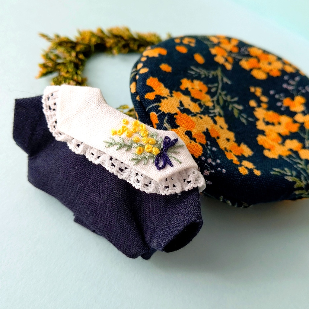 💛次回3月中旬頒布予定💛ミモザの刺繍衿セット