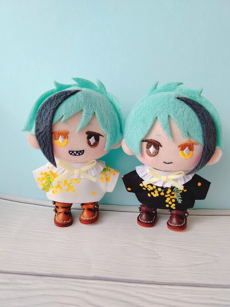 フリル衿のミモザブラウス