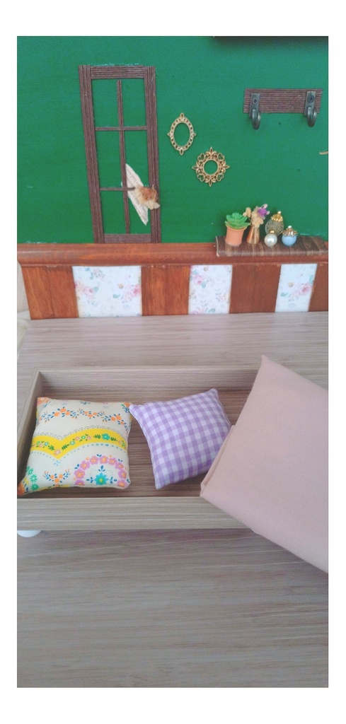 緑×花柄な背景ボード②