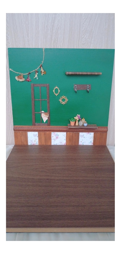 緑と花柄な背景ボード①