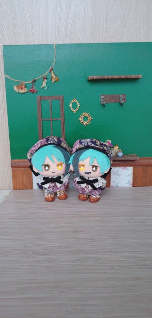 緑と花柄な背景ボード①