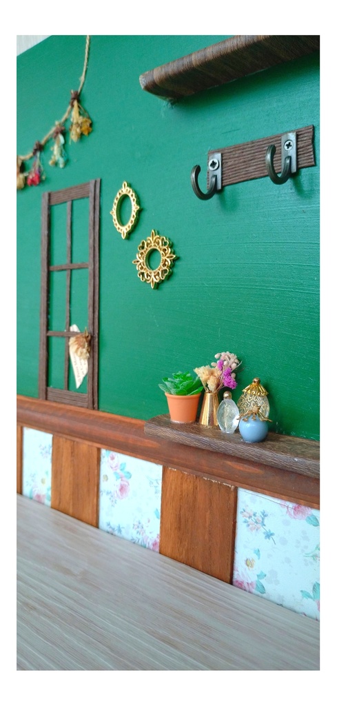 緑と花柄な背景ボード①