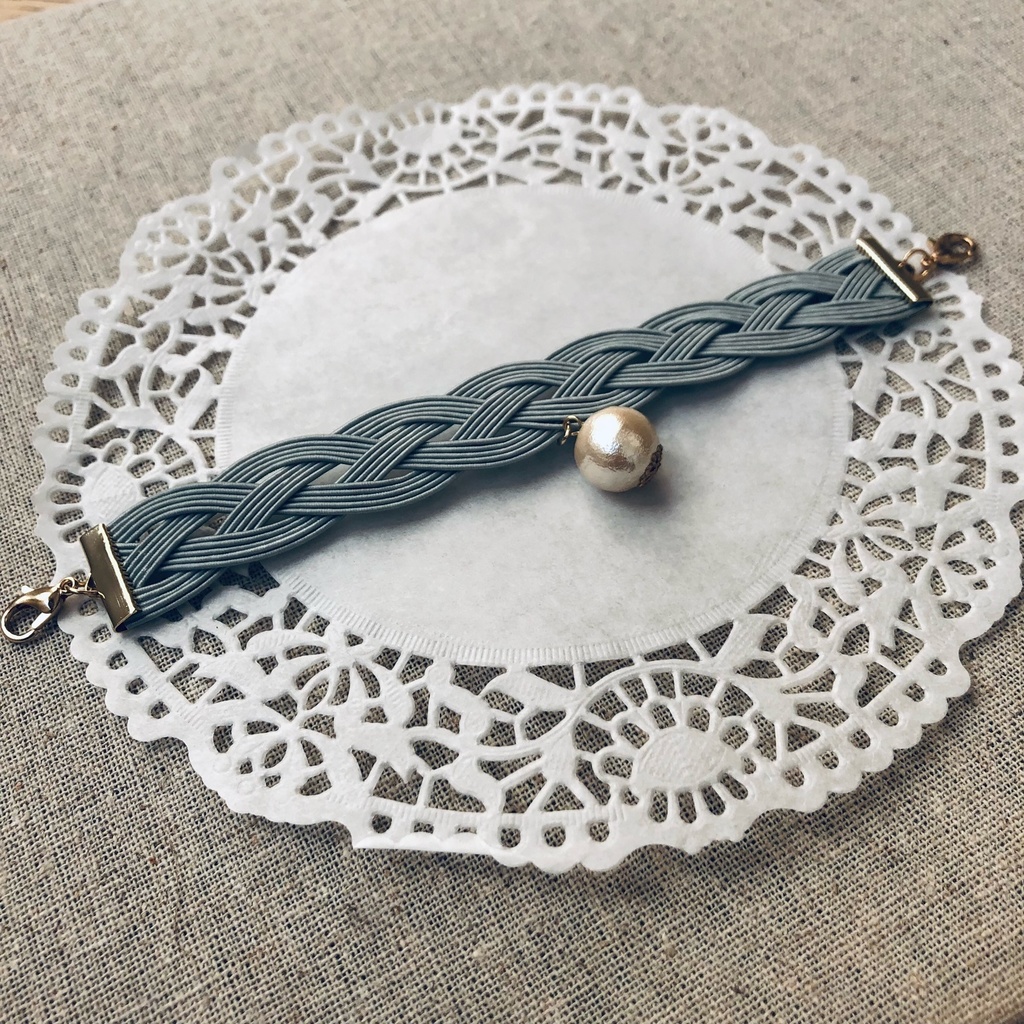 水引とコットンパールのマスクバンド（マスクフック） グレー