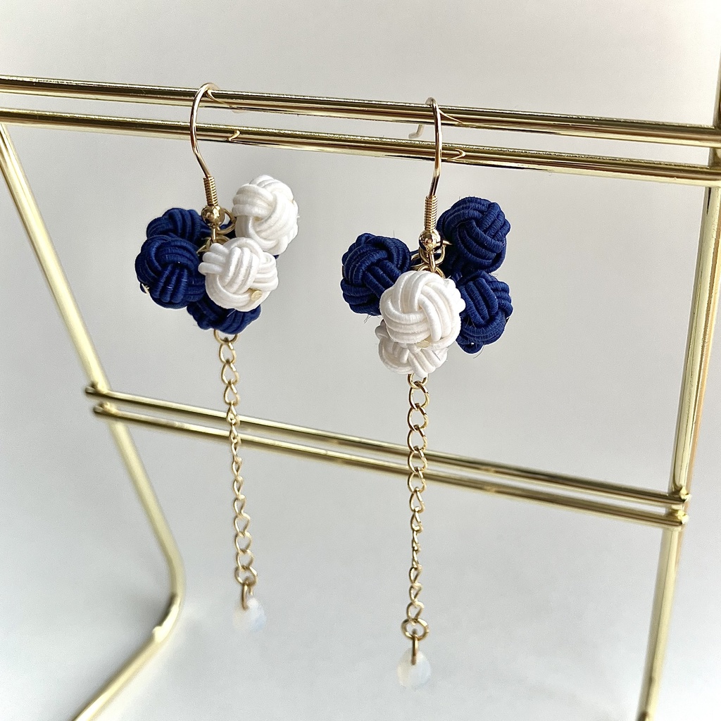 ころころあわじ玉とチェコビーズのピアス(イヤリング)