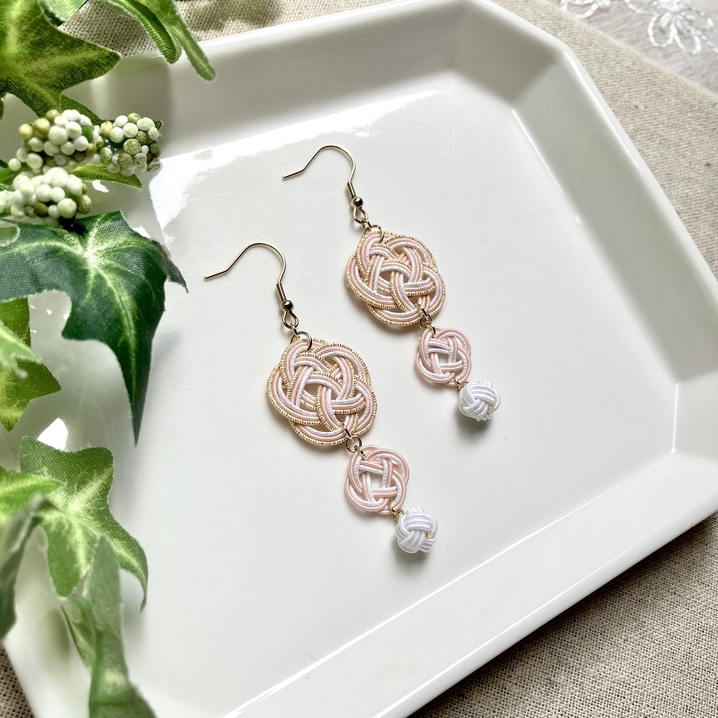 梅と菜の花のピアス(イヤリング) はいざくら